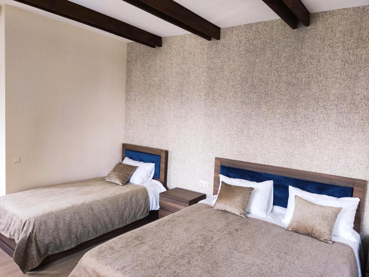 Guest House Spartak ティビリシ エクステリア 写真