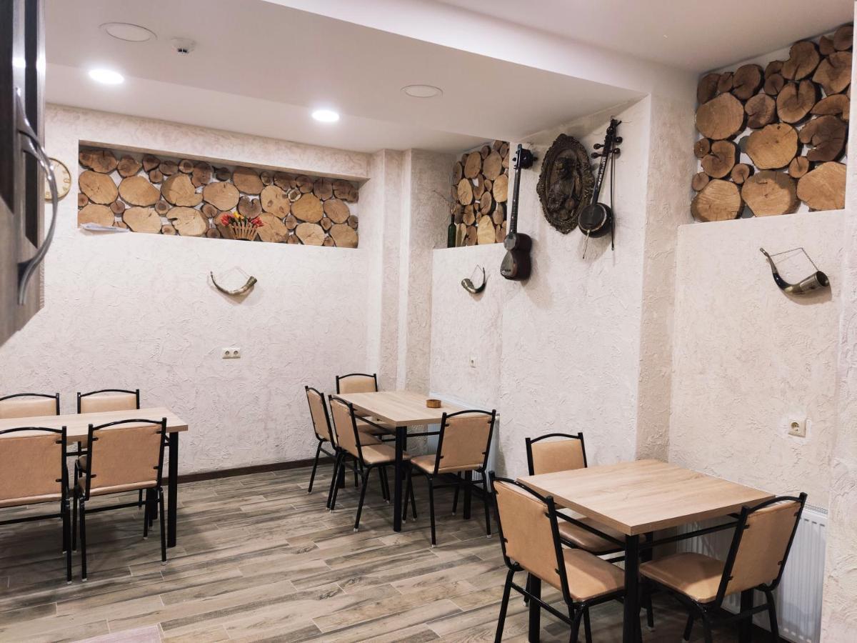 Guest House Spartak ティビリシ エクステリア 写真