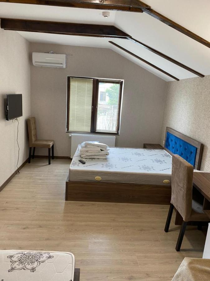 Guest House Spartak ティビリシ エクステリア 写真